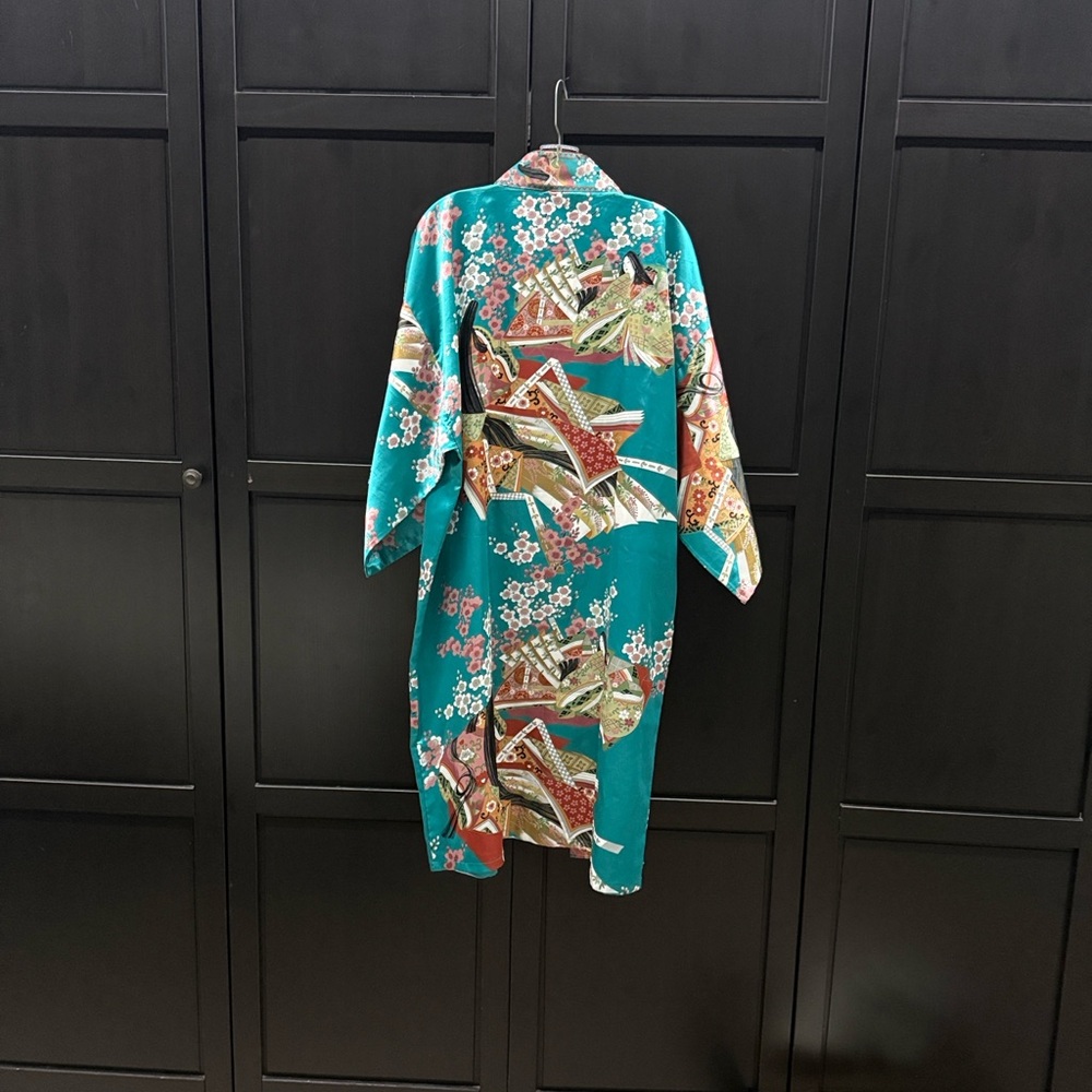 Floral Kimono Robe NWT - Picture 2 of 7